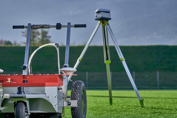 SWOZI RTK base